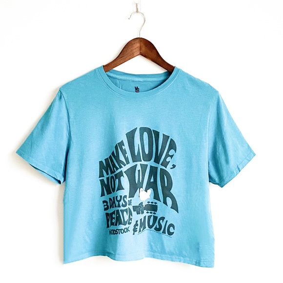 Junk Food Clothing Tops - Woodstock ‘Make Love Not War’ Crop